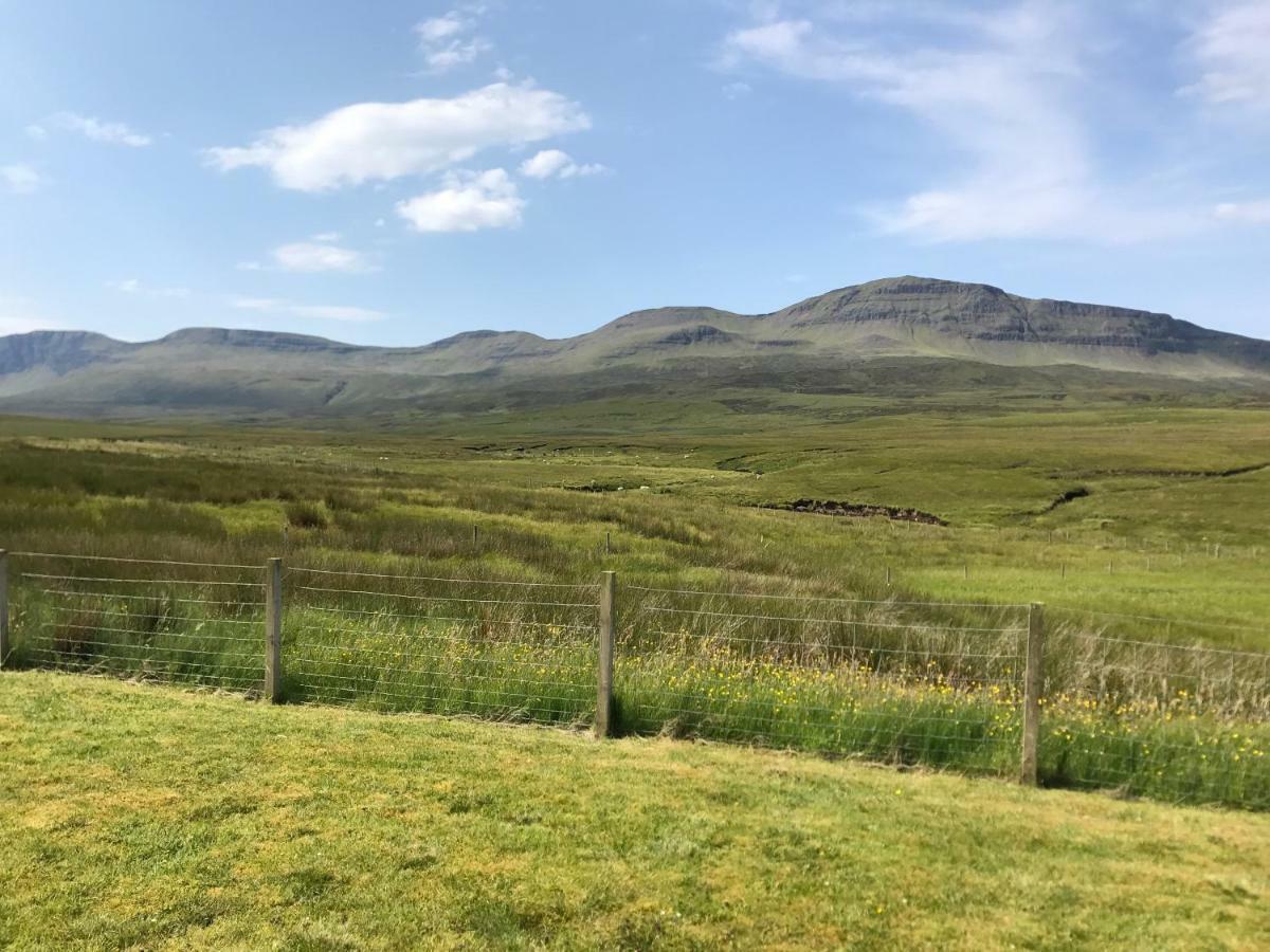 Апартаменты Trotternish Ridge View Стаффин Экстерьер фото
